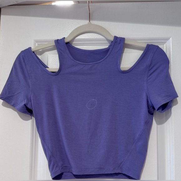 Lululemon Purple Shoulder Cut Out Yoga Tshirt - XS - Picture 7 of 7